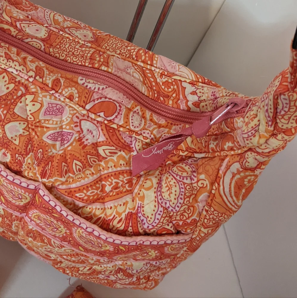 Vera Bradley small shoulder bag/ crossbody with matching wallet - Picture 6 of 15